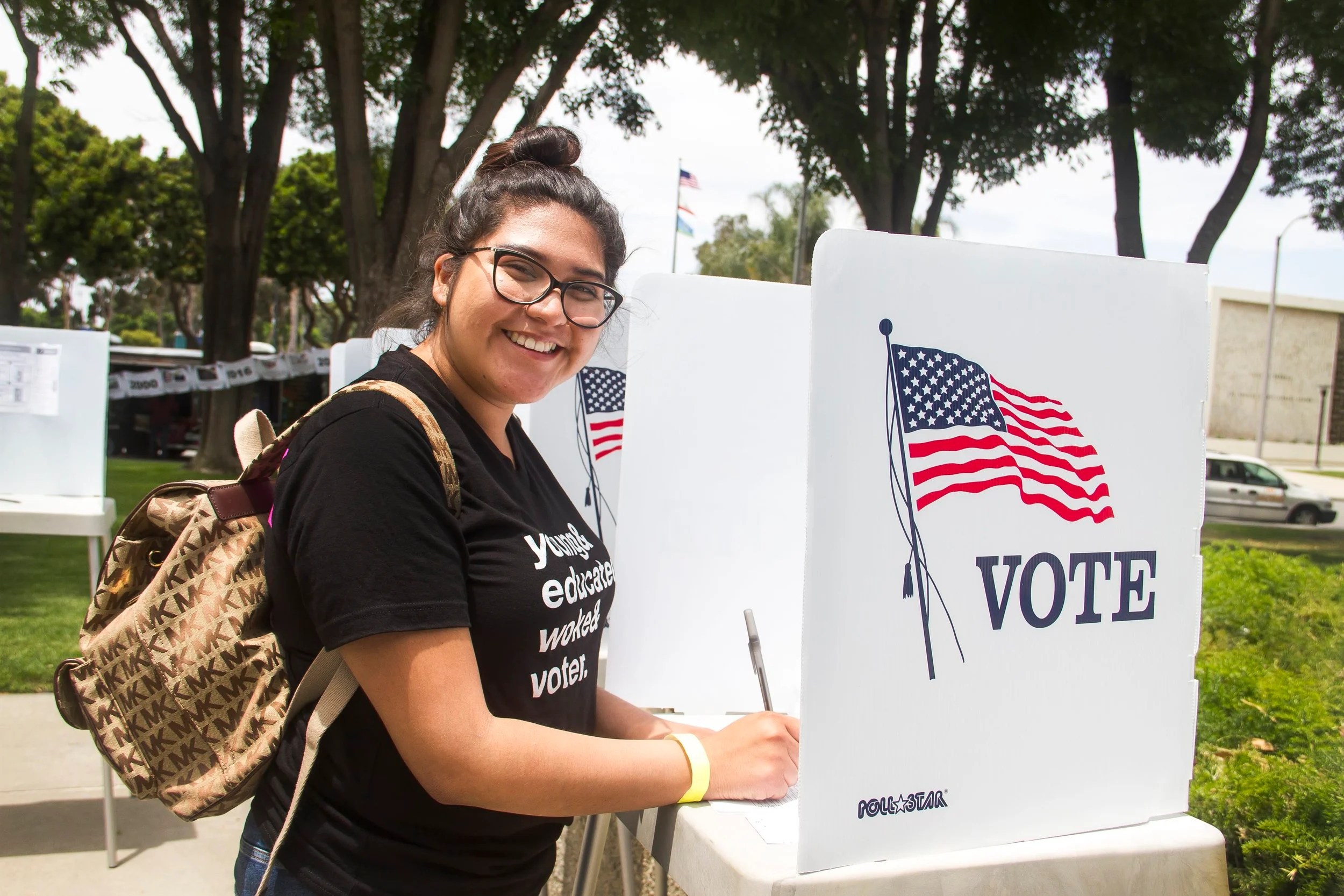 Power California Linkedin - Minimal Wallpaper Collection - Mobile Quality